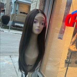 Elegant Brown Women's Wig